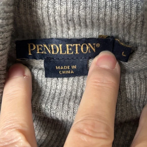Pendleton Gray 100% Cashmere Ribbed Knit Sweater - Picture 2 of 5
